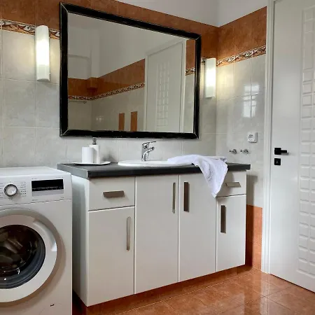 Διαμέρισμα Porta Modern And Hospitable