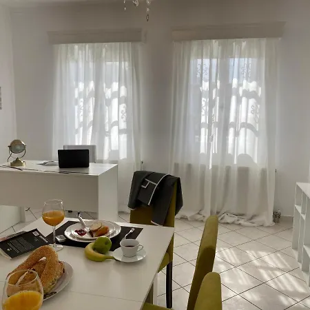 Porta Modern And Hospitable Naxos City