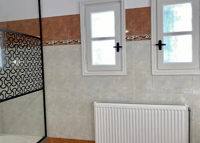 Porta Modern And Hospitable *