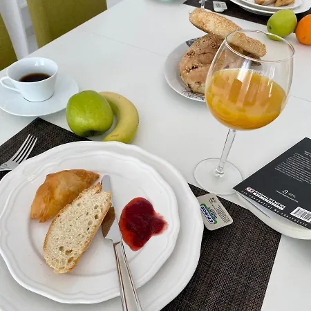 Porta Modern&hospitable